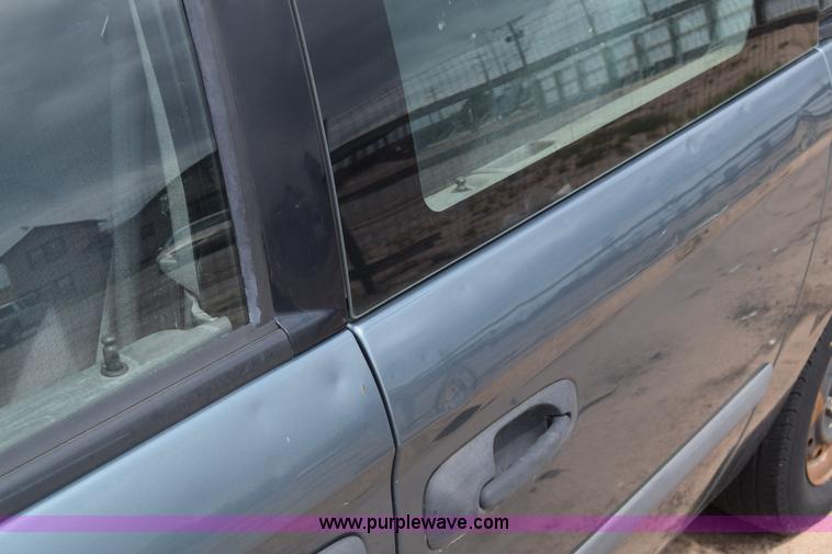 image for item K7404 2006 Dodge Grand Caravan