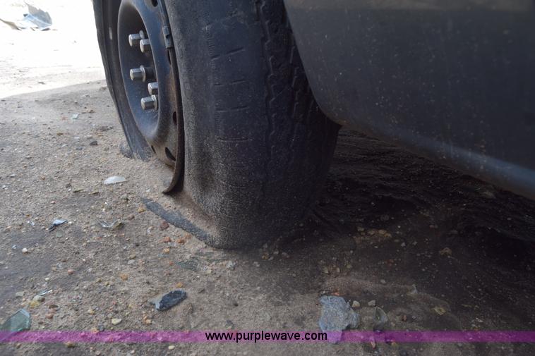 image for item K7404 2006 Dodge Grand Caravan