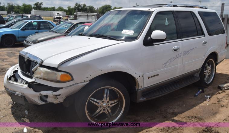 image for item K7406 2000 Lincoln Navigator SUV