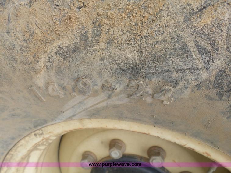 image for item K7143 2007 Ingersoll Rand SD77-DXTF vibratory sheeps foot roller