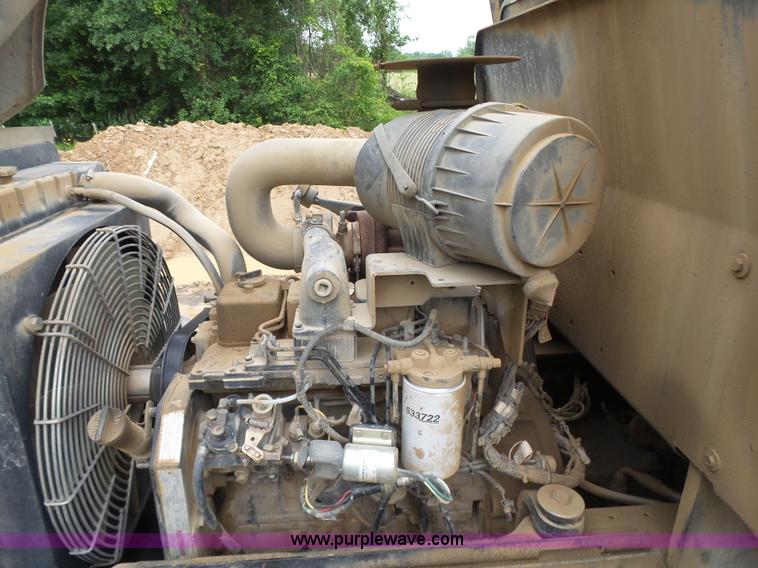 image for item K7143 2007 Ingersoll Rand SD77-DXTF vibratory sheeps foot roller