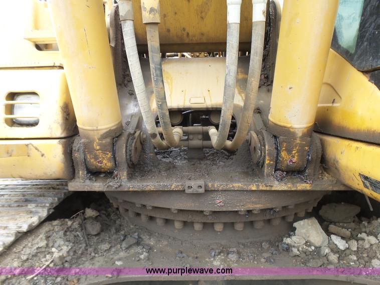 image for item K7144 2005 Caterpillar 330C L excavator
