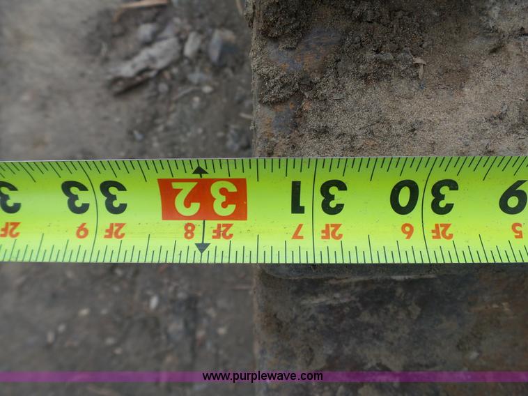 image for item K7144 2005 Caterpillar 330C L excavator