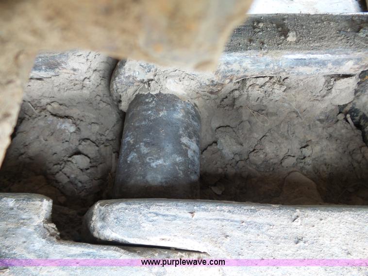 image for item K7144 2005 Caterpillar 330C L excavator