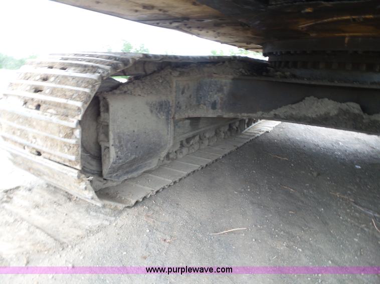 image for item K7144 2005 Caterpillar 330C L excavator