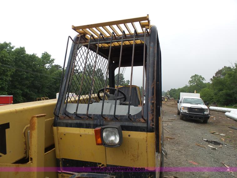 image for item K7145 1999 Caterpillar TH63 telehandler