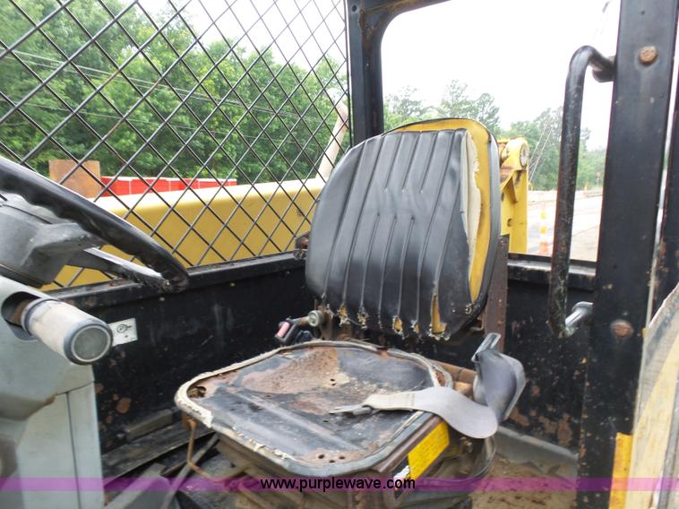 image for item K7145 1999 Caterpillar TH63 telehandler