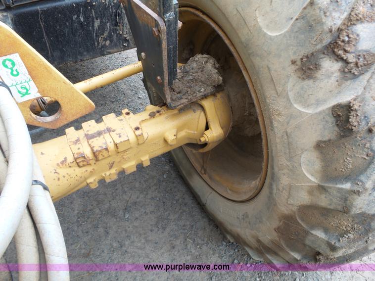 image for item K7145 1999 Caterpillar TH63 telehandler