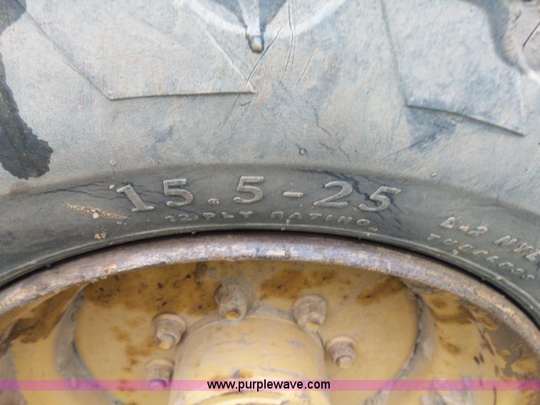 image for item K7145 1999 Caterpillar TH63 telehandler