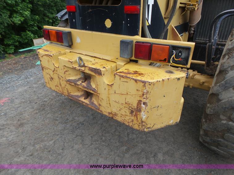 image for item K7145 1999 Caterpillar TH63 telehandler