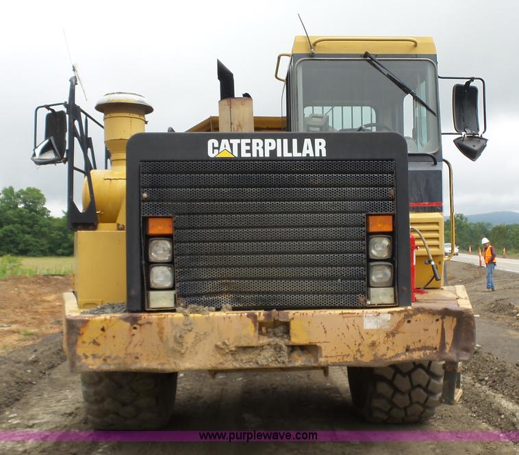 image for item K7146 1999 Caterpillar D400E Series II haul truck