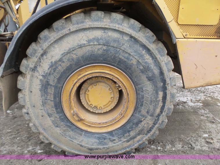 image for item K7146 1999 Caterpillar D400E Series II haul truck