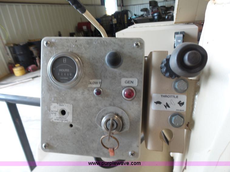 image for item K7148 Finn straw blower