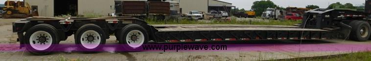image for item K7149 2002 Trail King TK110HDG-523 lowboy equipment trailer