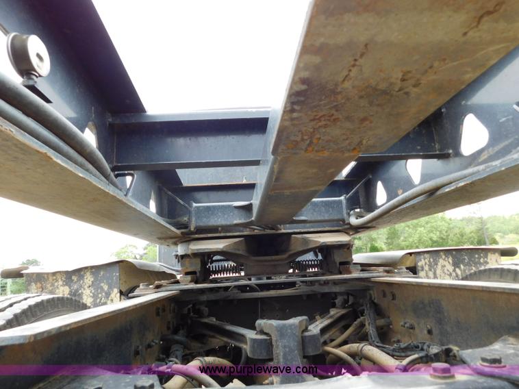 image for item K7149 2002 Trail King TK110HDG-523 lowboy equipment trailer