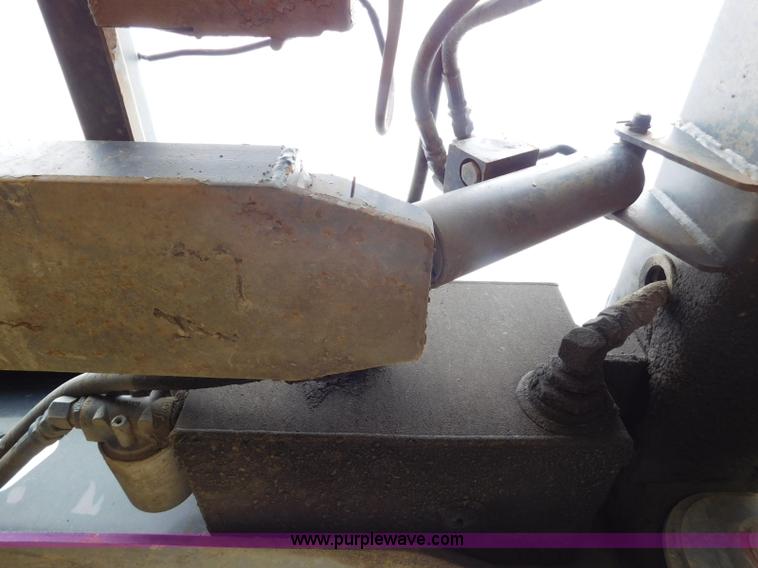 image for item K7149 2002 Trail King TK110HDG-523 lowboy equipment trailer