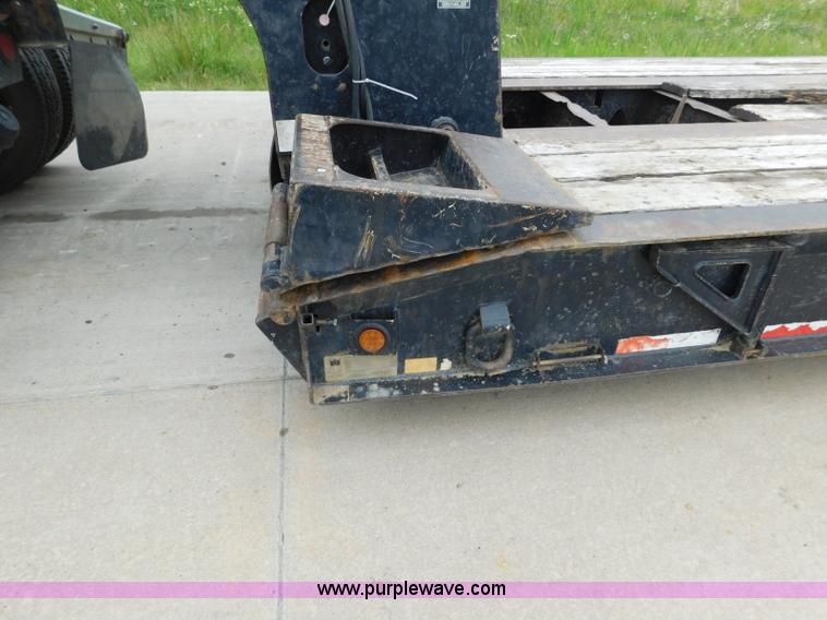 image for item K7149 2002 Trail King TK110HDG-523 lowboy equipment trailer