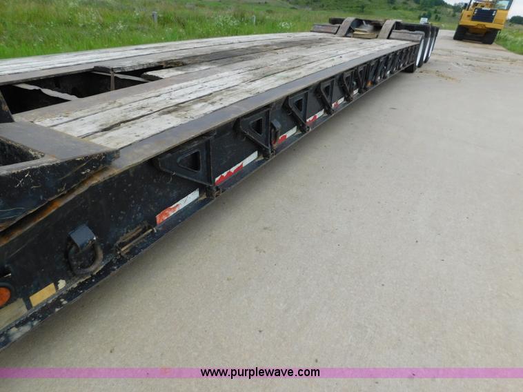 image for item K7149 2002 Trail King TK110HDG-523 lowboy equipment trailer