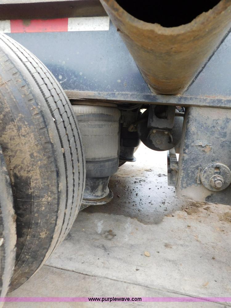 image for item K7149 2002 Trail King TK110HDG-523 lowboy equipment trailer