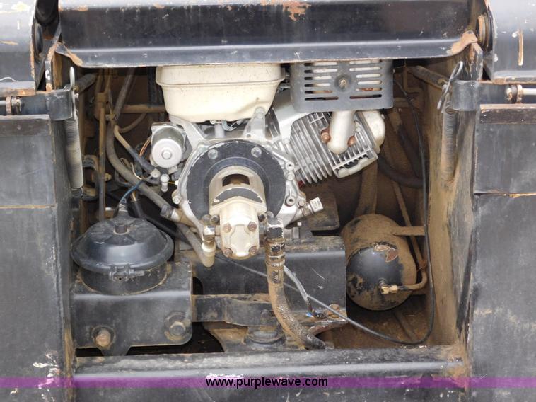 image for item K7149 2002 Trail King TK110HDG-523 lowboy equipment trailer