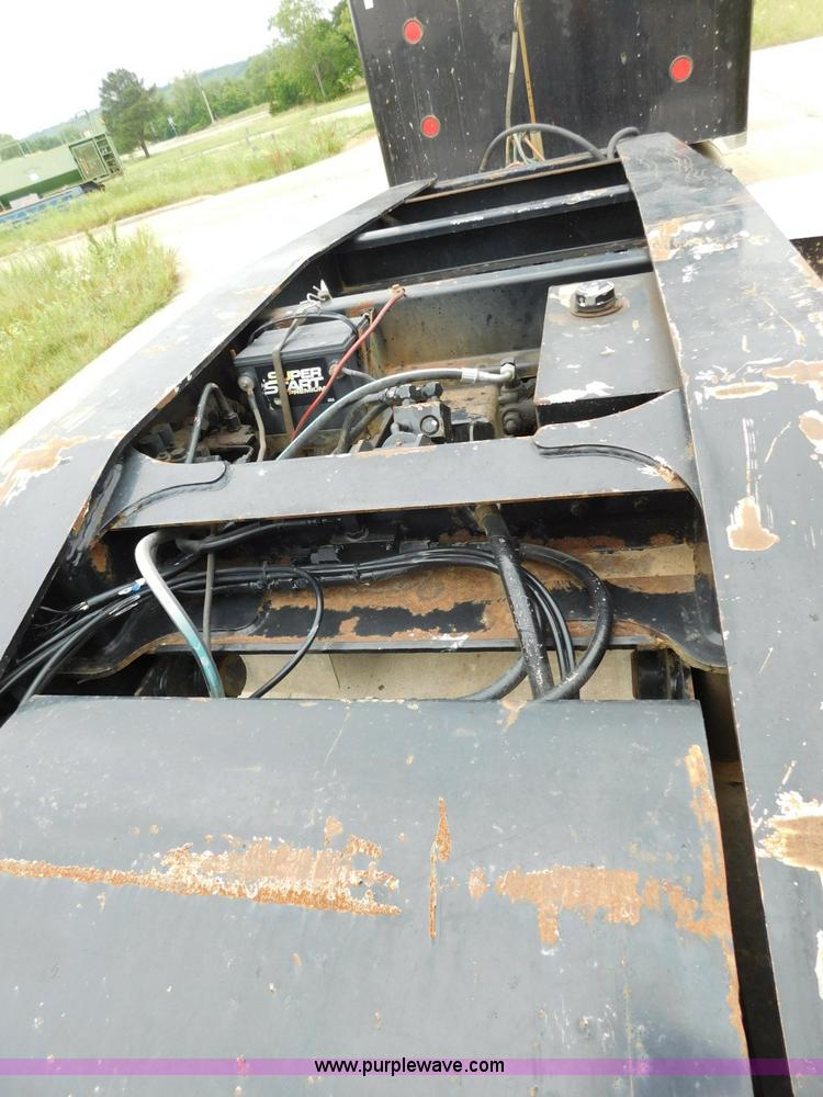 image for item K7149 2002 Trail King TK110HDG-523 lowboy equipment trailer