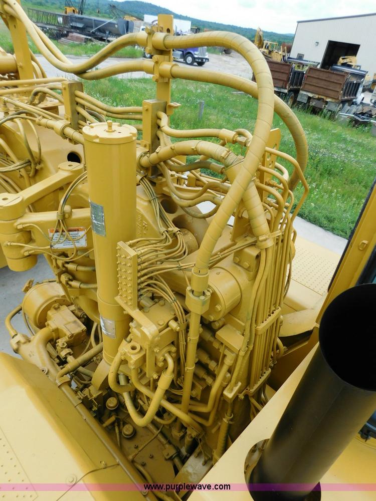 image for item K7150 2001 Caterpillar 621G conventional scraper