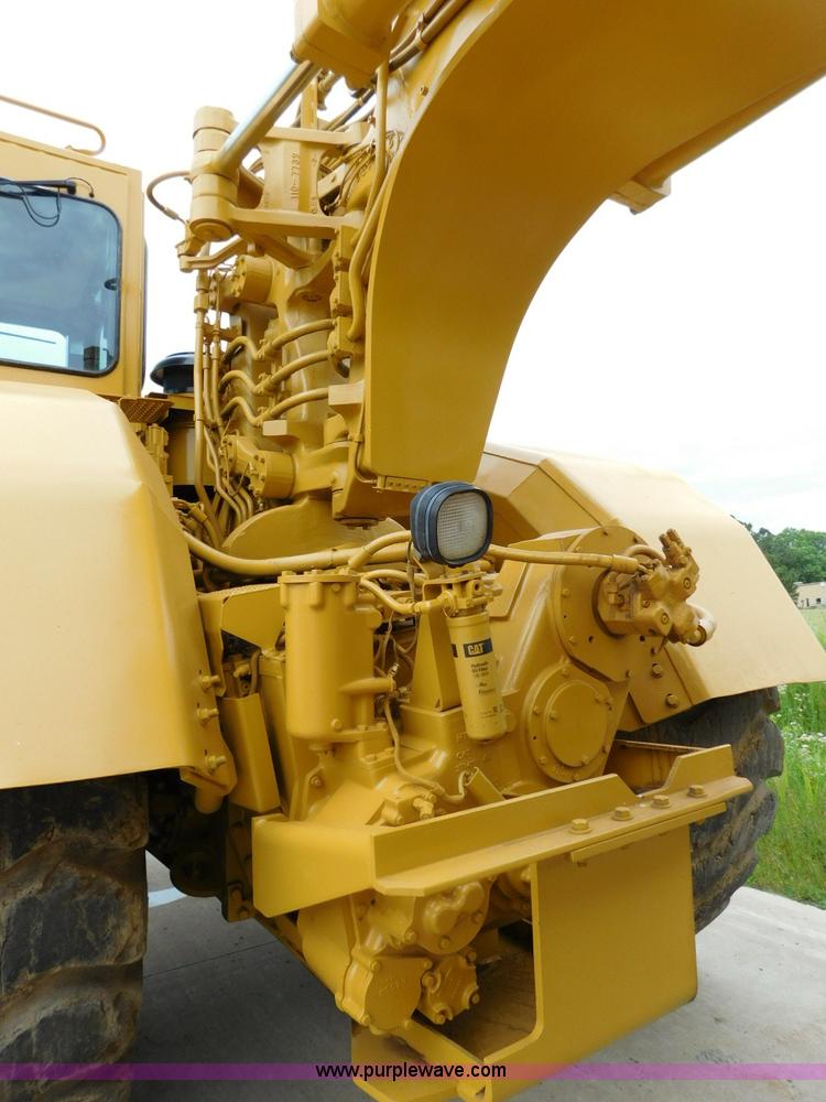 image for item K7150 2001 Caterpillar 621G conventional scraper
