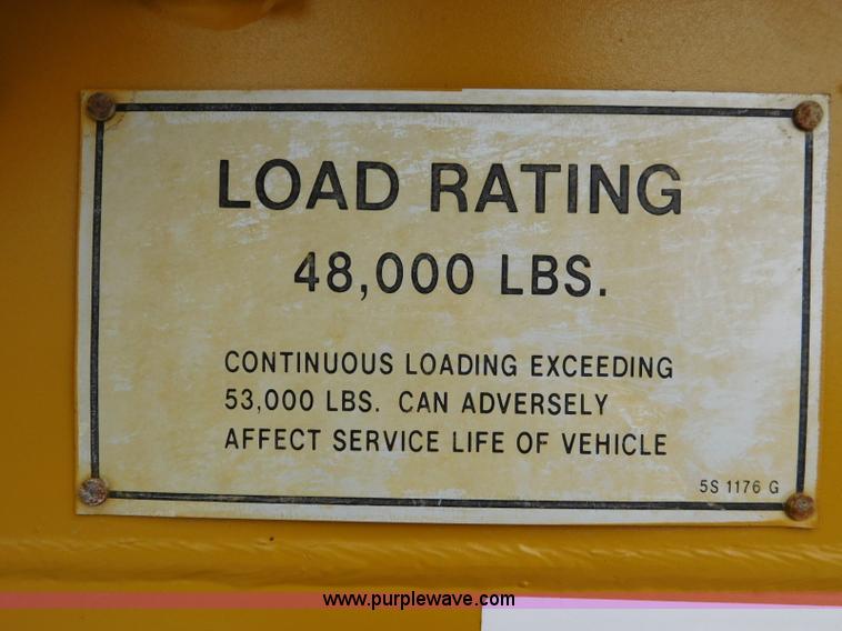 image for item K7150 2001 Caterpillar 621G conventional scraper