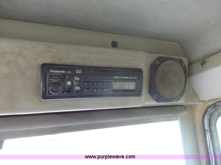 image for item K7153 1999 Caterpillar D400E Series II articulated haul truck