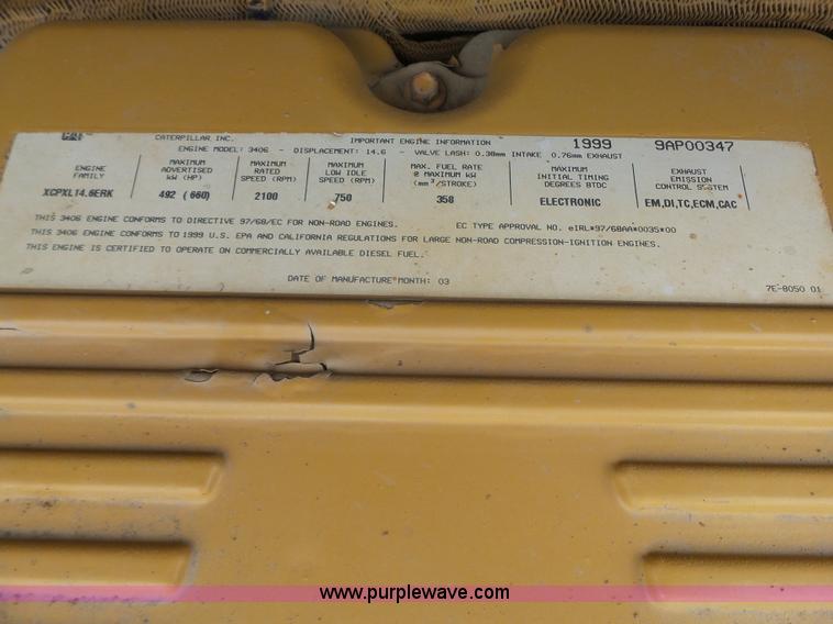 image for item K7153 1999 Caterpillar D400E Series II articulated haul truck