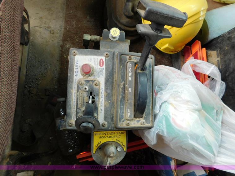 image for item K7155 1989 International F9370 dump truck