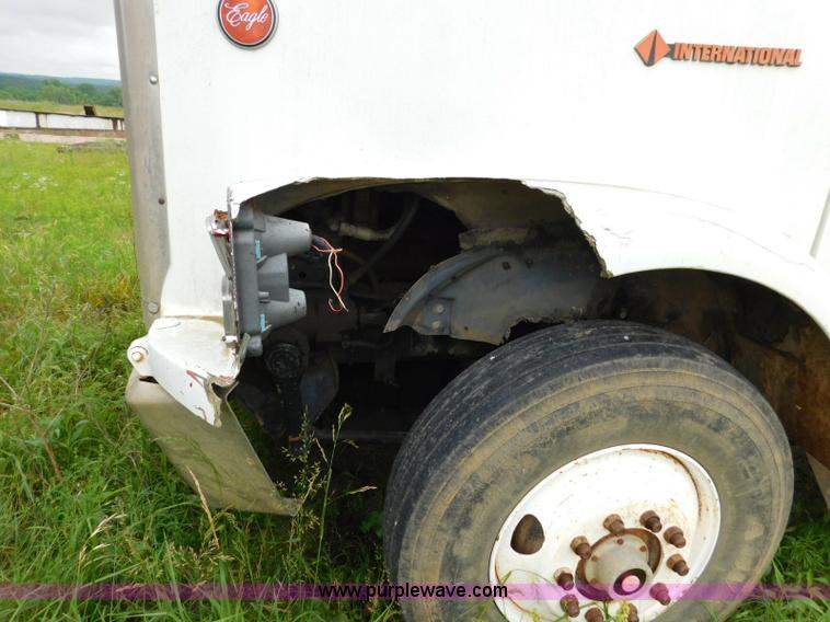 image for item K7155 1989 International F9370 dump truck