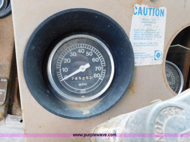 image for item K7156 1978 Ford 9000 dump truck