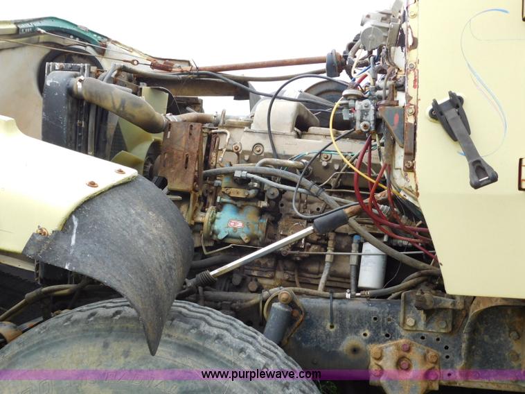 image for item K7156 1978 Ford 9000 dump truck