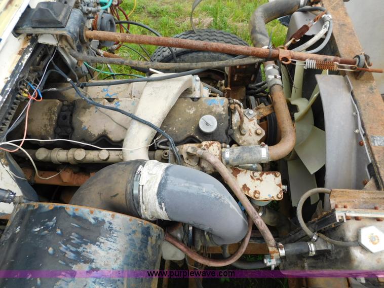 image for item K7156 1978 Ford 9000 dump truck