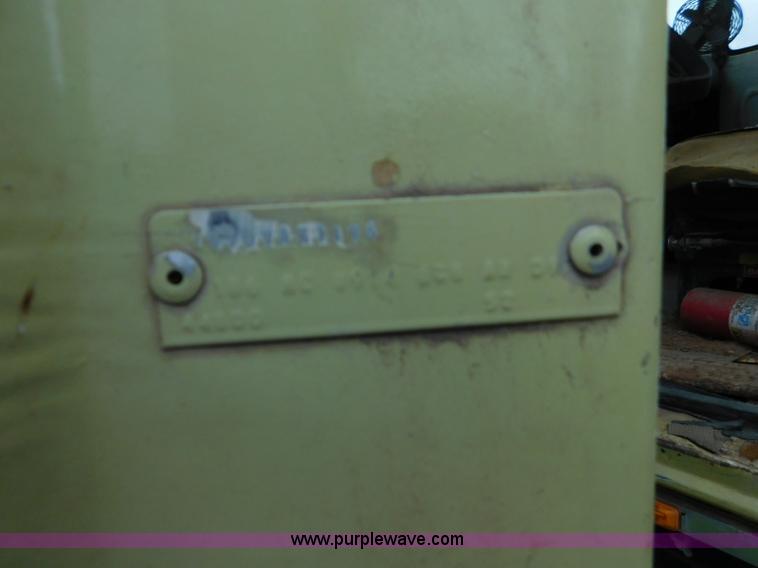 image for item K7156 1978 Ford 9000 dump truck