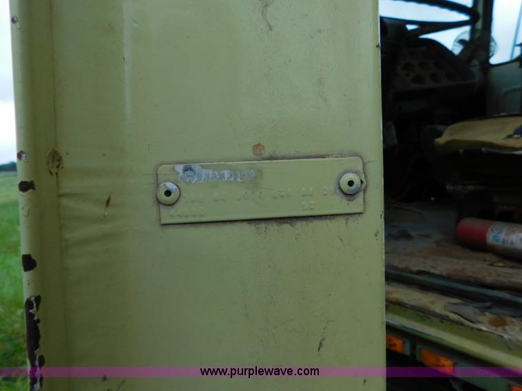 image for item K7156 1978 Ford 9000 dump truck