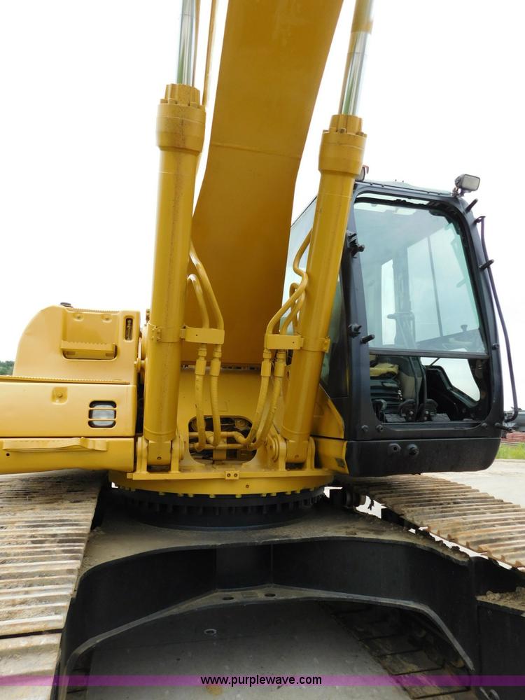 image for item K7157 2002 Caterpillar 330C L excavator