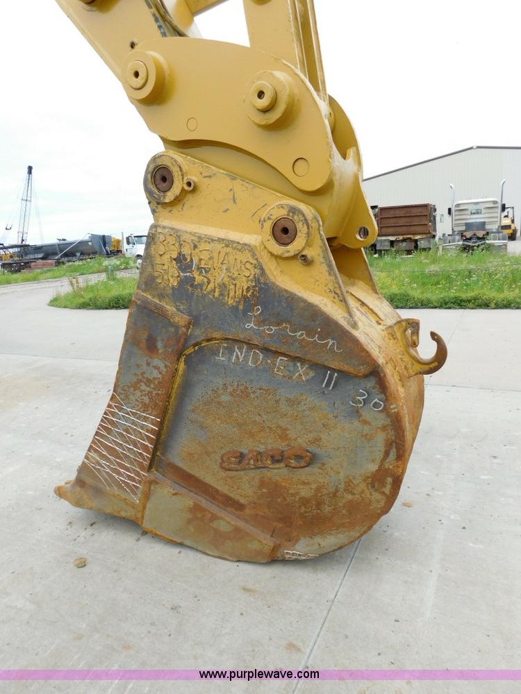 image for item K7157 2002 Caterpillar 330C L excavator