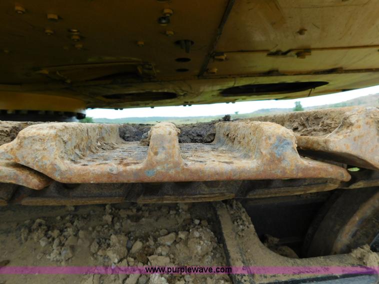 image for item K7157 2002 Caterpillar 330C L excavator