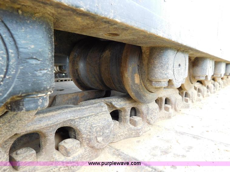 image for item K7157 2002 Caterpillar 330C L excavator