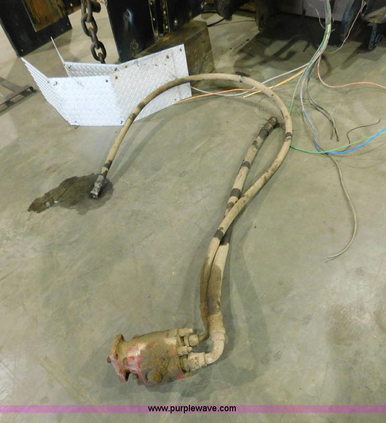 image for item K7159 Headache rack and winch