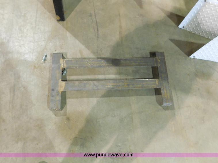 image for item K7159 Headache rack and winch