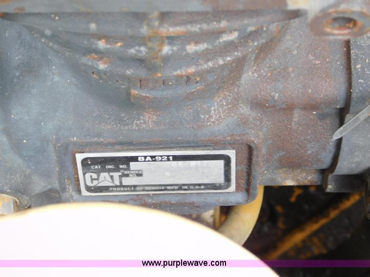 image for item K7160 2007 Peterbilt 379 semi truck