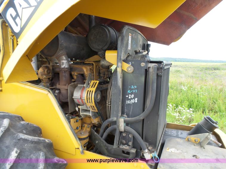 image for item K7161 2003 Caterpillar CP-433E vibratory padfoot roller