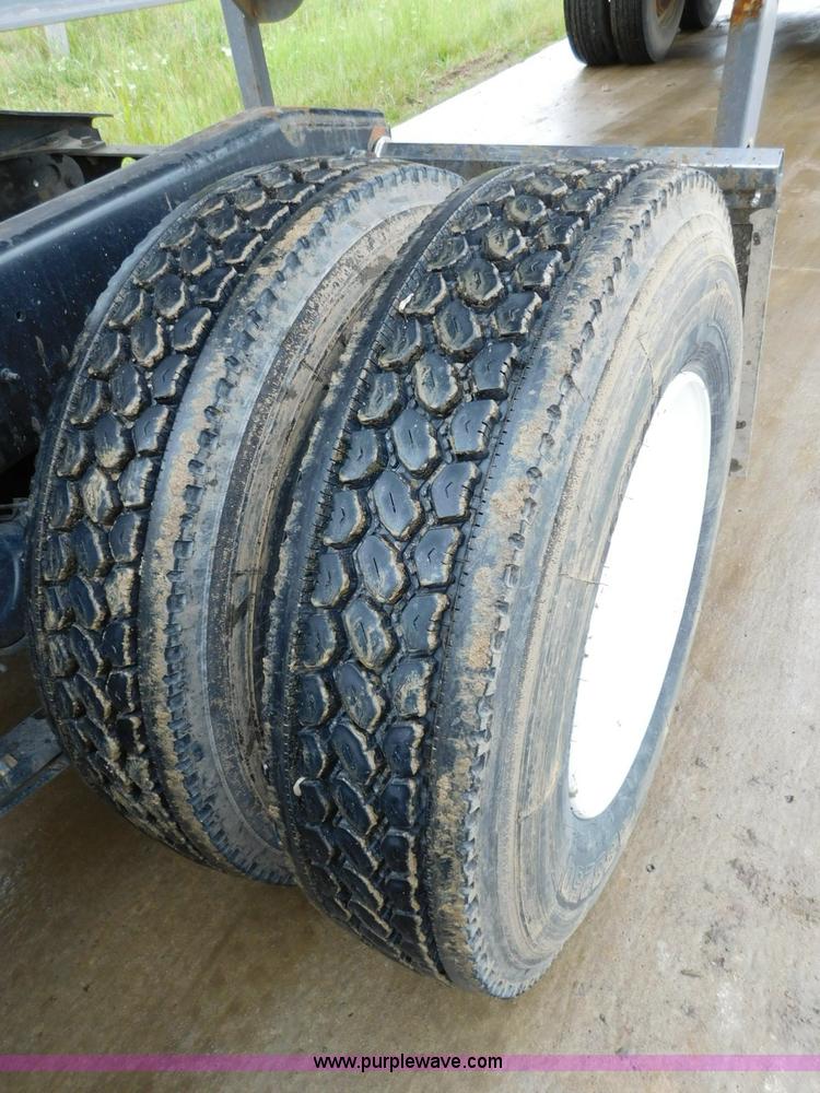 image for item K7162 2007 International TranStar 8600 semi truck