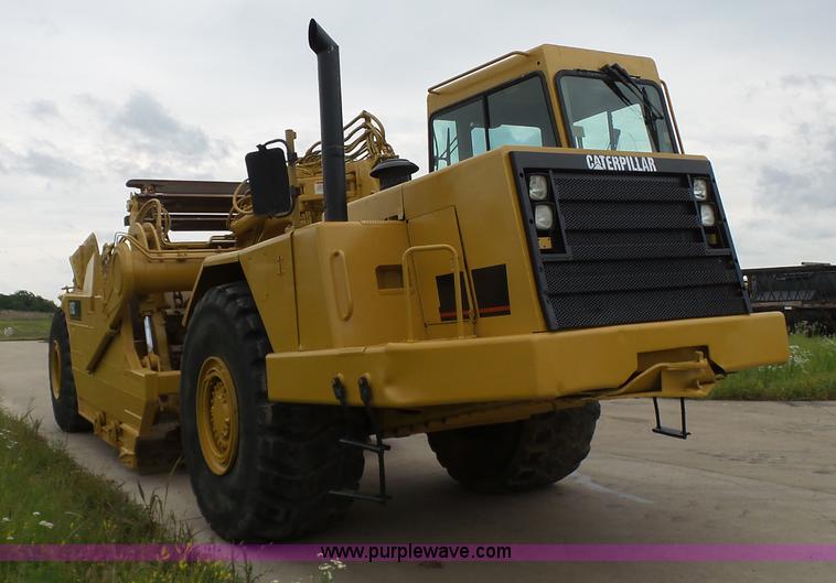 image for item K7163 1996 Caterpillar 615C elevating scraper