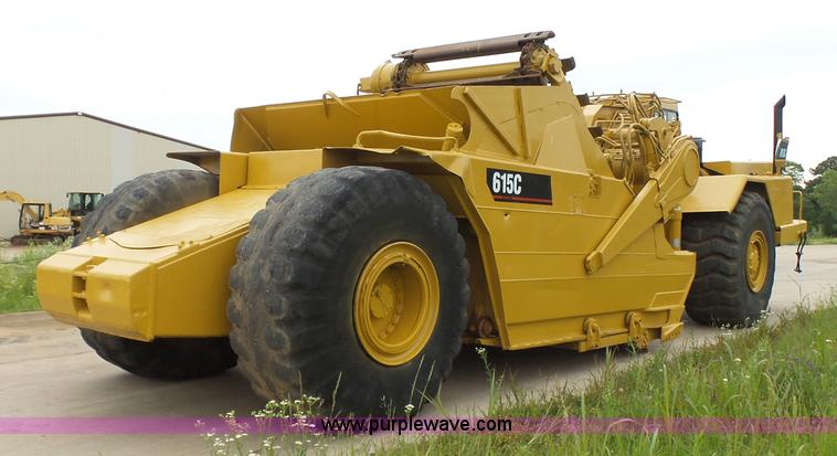 image for item K7163 1996 Caterpillar 615C elevating scraper