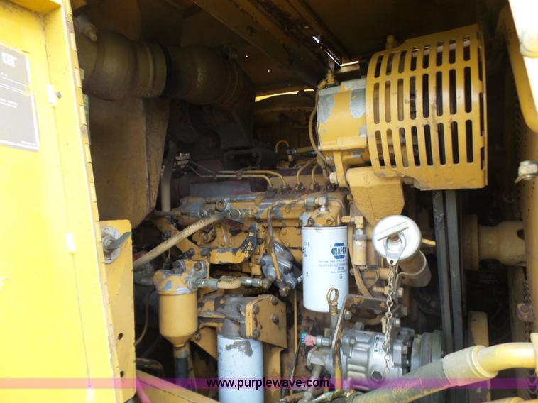 image for item K7163 1996 Caterpillar 615C elevating scraper