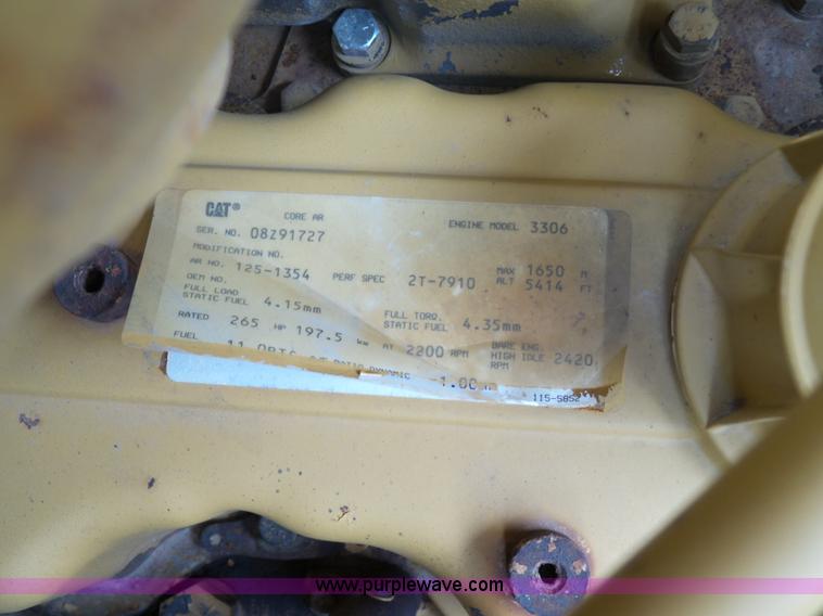 image for item K7163 1996 Caterpillar 615C elevating scraper